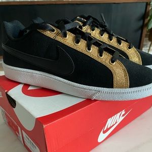 Nike Court Royal Prem